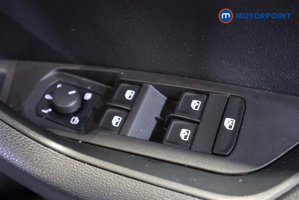 Skoda Karoq Se L Manual Petrol SUV - Stock Number (1583411) - 11th supplementary image