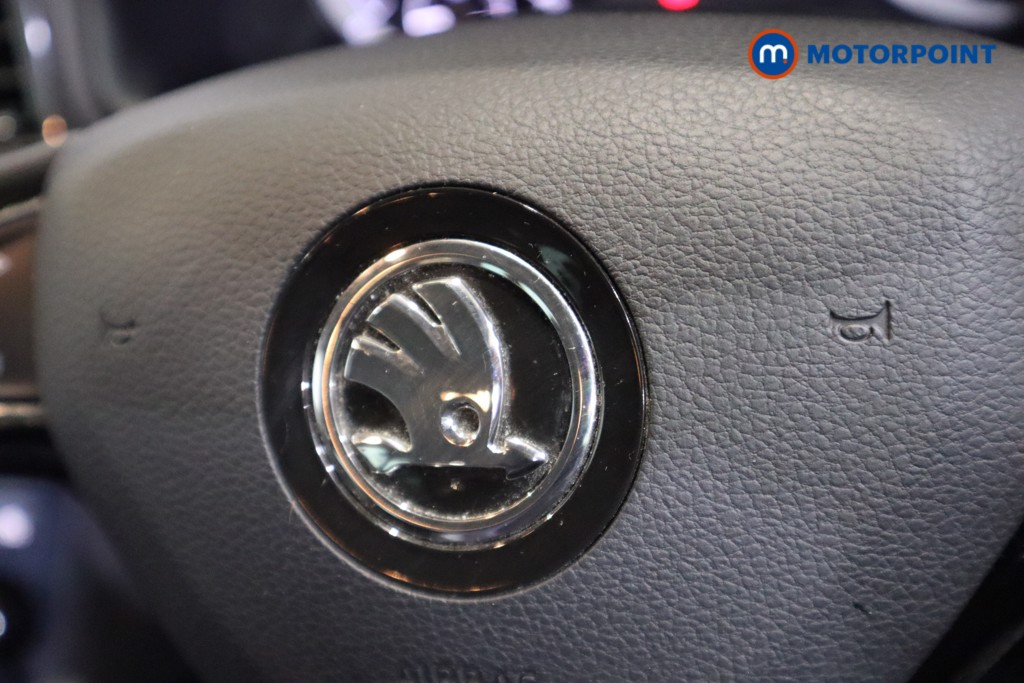 Skoda Karoq Se L Manual Petrol SUV - Stock Number (1583411) - 14th supplementary image
