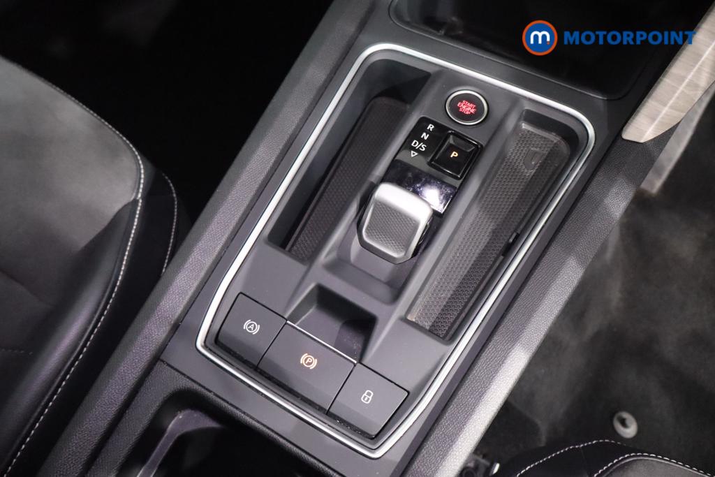 Seat Leon Xcellence Automatic Petrol Plug-In Hybrid Hatchback - Stock Number (1583511) - 4th supplementary image
