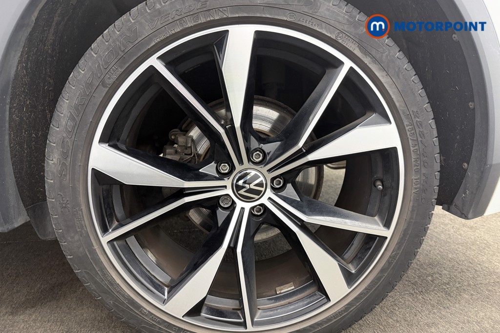 Volkswagen Tiguan R-Line Automatic Petrol SUV - Stock Number (1583959) - 13th supplementary image