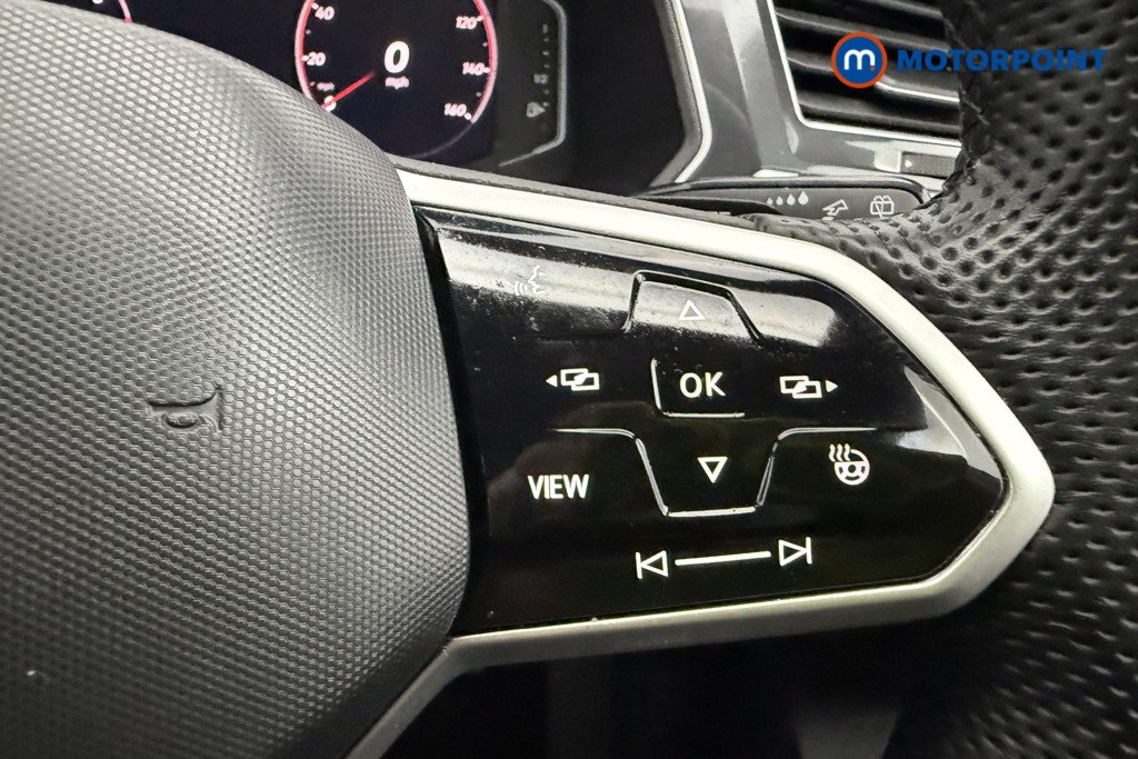 Volkswagen Tiguan R-Line Automatic Petrol SUV - Stock Number (1583959) - 15th supplementary image