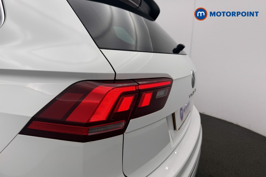Volkswagen Tiguan R-Line Automatic Petrol SUV - Stock Number (1583959) - 28th supplementary image