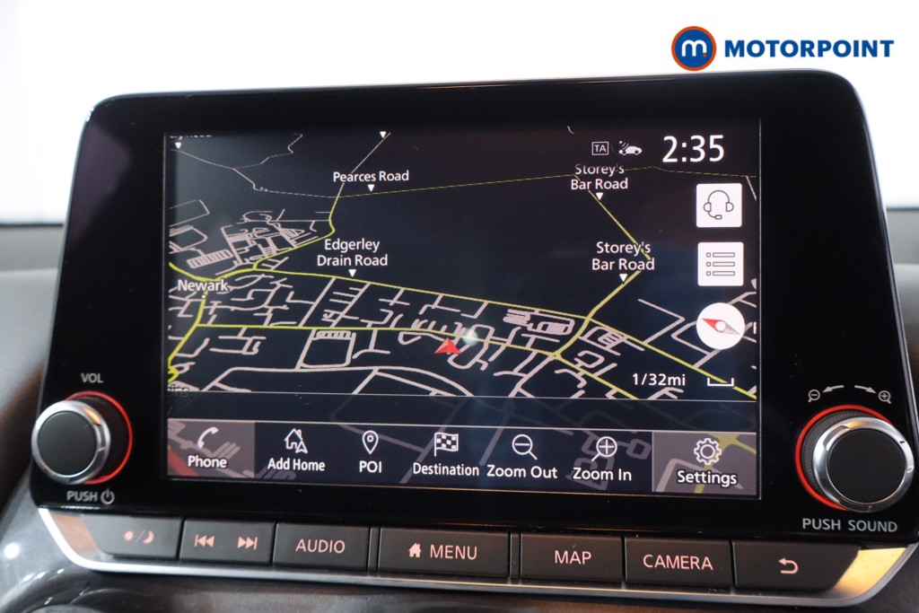 Nissan Juke N-Connecta Manual Petrol SUV - Stock Number (1584268) - 2nd supplementary image