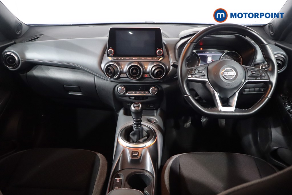 Nissan Juke N-Connecta Manual Petrol SUV - Stock Number (1584268) - 1st supplementary image