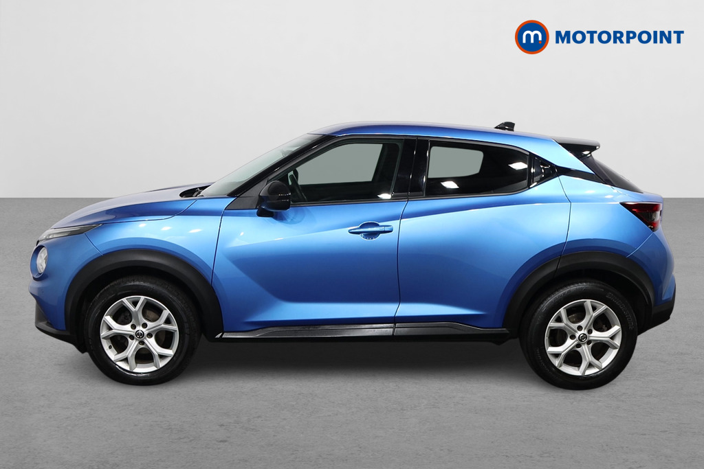 Nissan Juke N-Connecta Manual Petrol SUV - Stock Number (1584268) - Passenger side