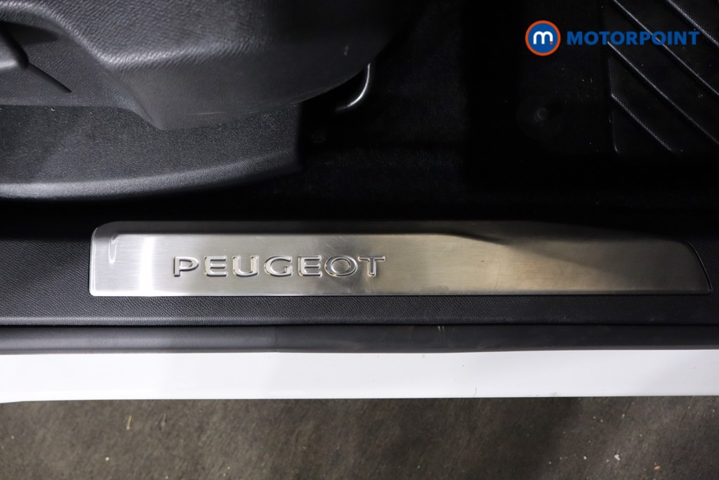 Peugeot 3008 GT Automatic Petrol Plug-In Hybrid SUV - Stock Number (1584313) - 20th supplementary image