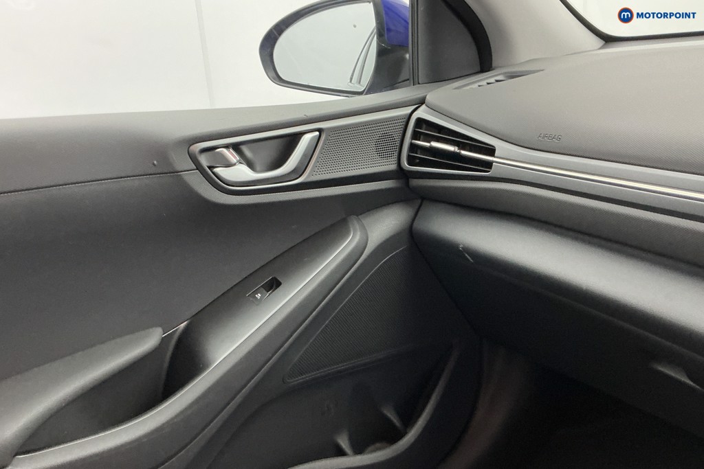 Hyundai Ioniq Premium Automatic Electric Hatchback - Stock Number (1584387) - 17th supplementary image