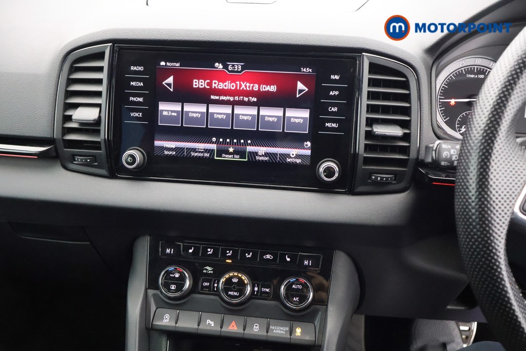 Skoda Karoq Sport Line Automatic Diesel SUV - Stock Number (1584491) - 8th supplementary image