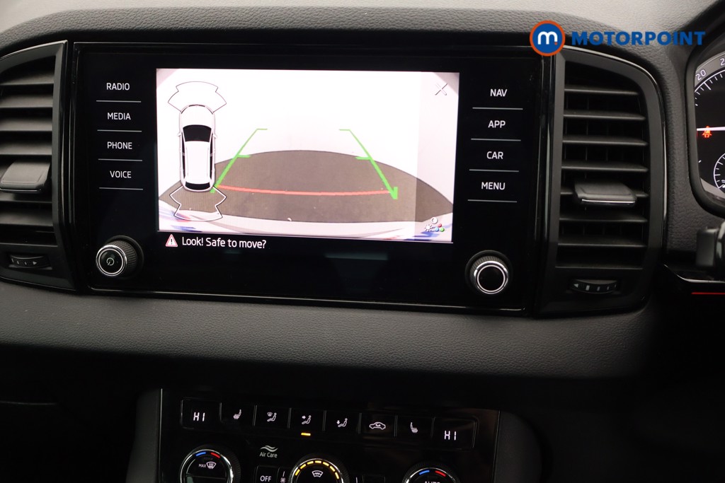 Skoda Karoq Sport Line Automatic Diesel SUV - Stock Number (1584491) - 11th supplementary image
