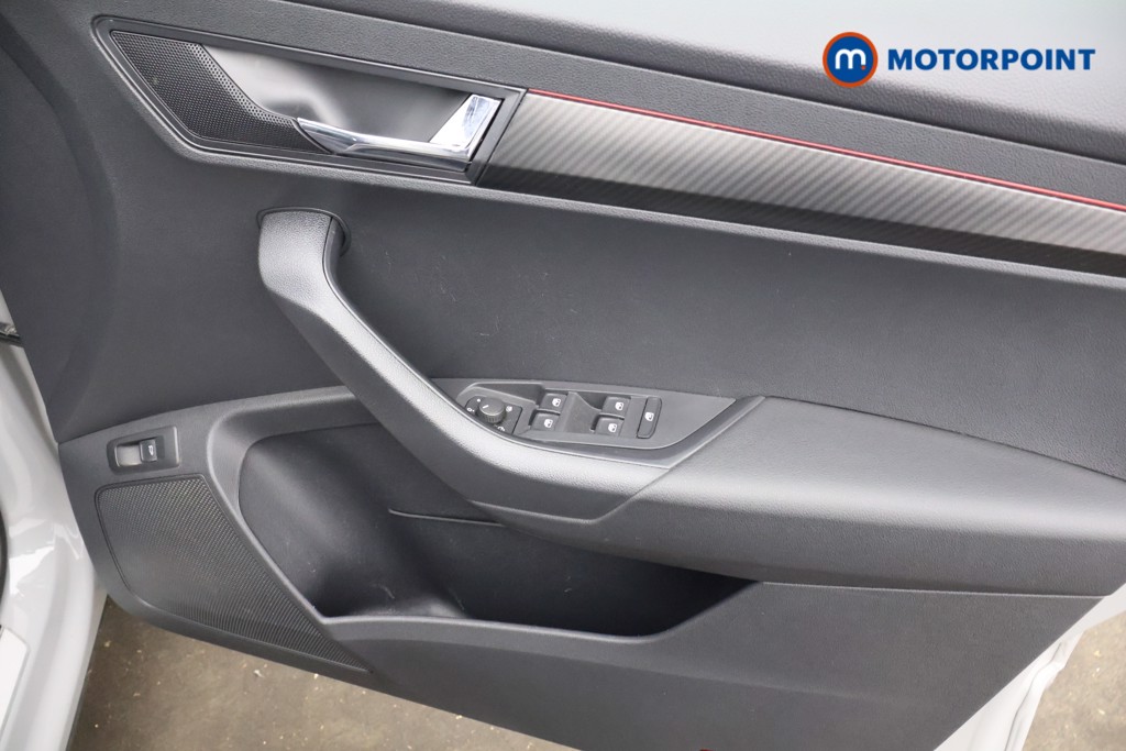 Skoda Karoq Sport Line Automatic Diesel SUV - Stock Number (1584491) - 17th supplementary image