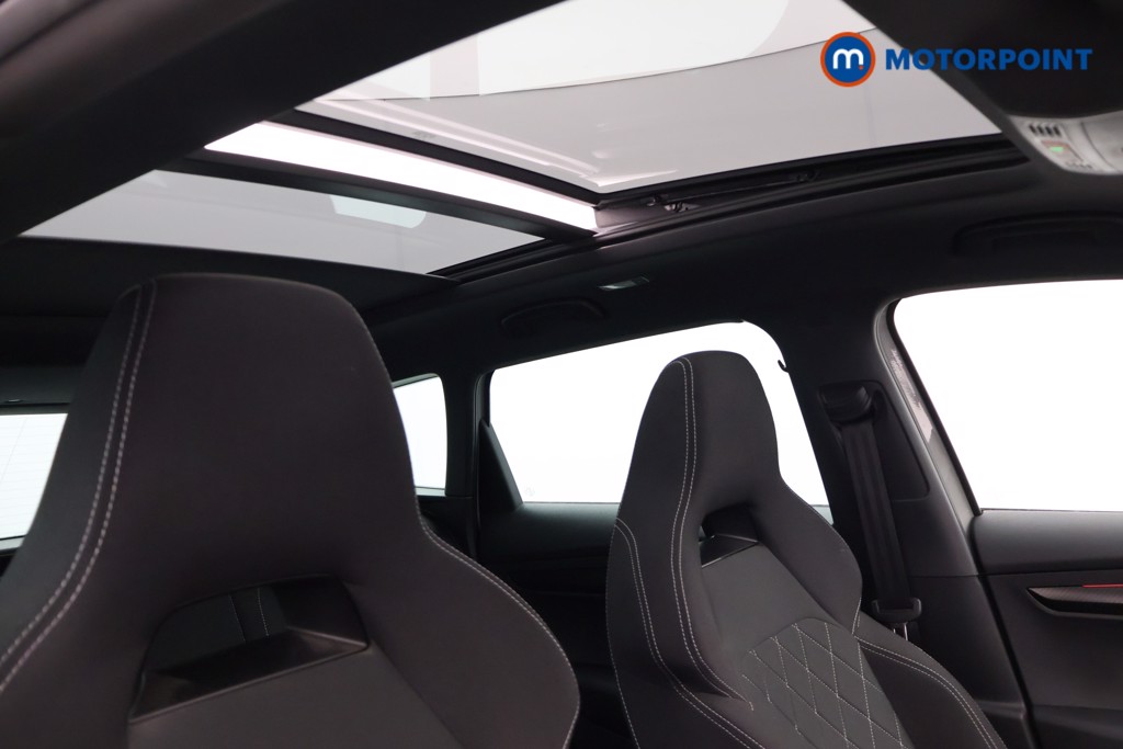 Skoda Karoq Sport Line Automatic Diesel SUV - Stock Number (1584491) - 20th supplementary image