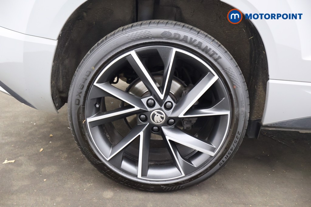 Skoda Karoq Sport Line Automatic Diesel SUV - Stock Number (1584491) - 32nd supplementary image