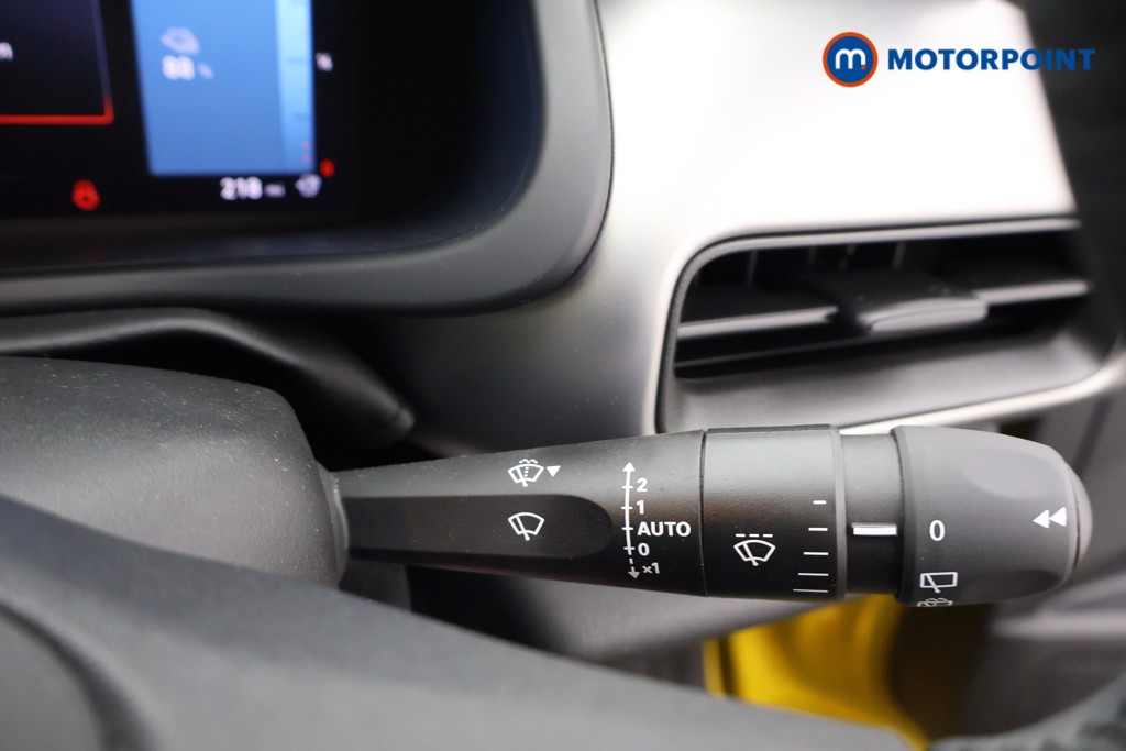 Jeep Avenger Summit Automatic Electric SUV - Stock Number (1584680) - 6th supplementary image