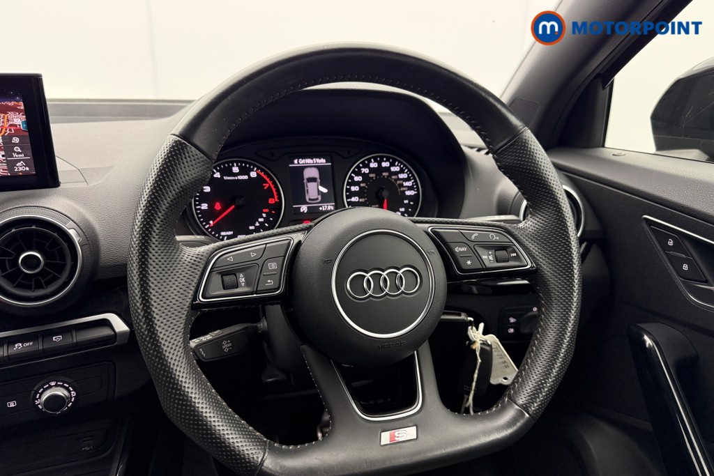 Audi Q2 Black Edition Manual Petrol SUV - Stock Number (1585037) - 3rd supplementary image