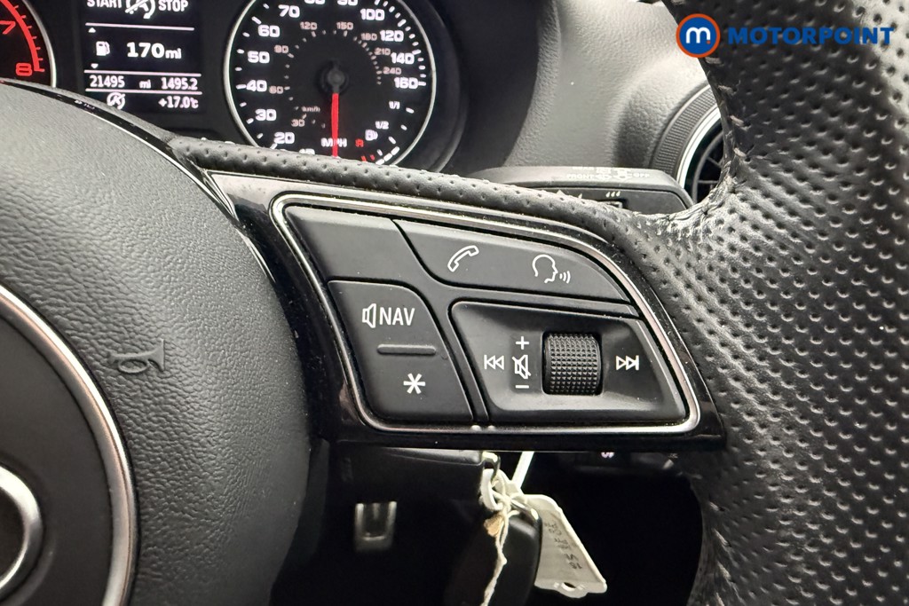 Audi Q2 Black Edition Manual Petrol SUV - Stock Number (1585037) - 12th supplementary image