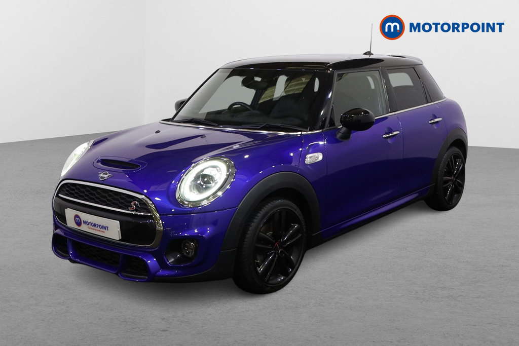 Mini Hatchback Cooper S Sport Automatic Petrol Hatchback - Stock Number (1585109) - Passenger side front corner