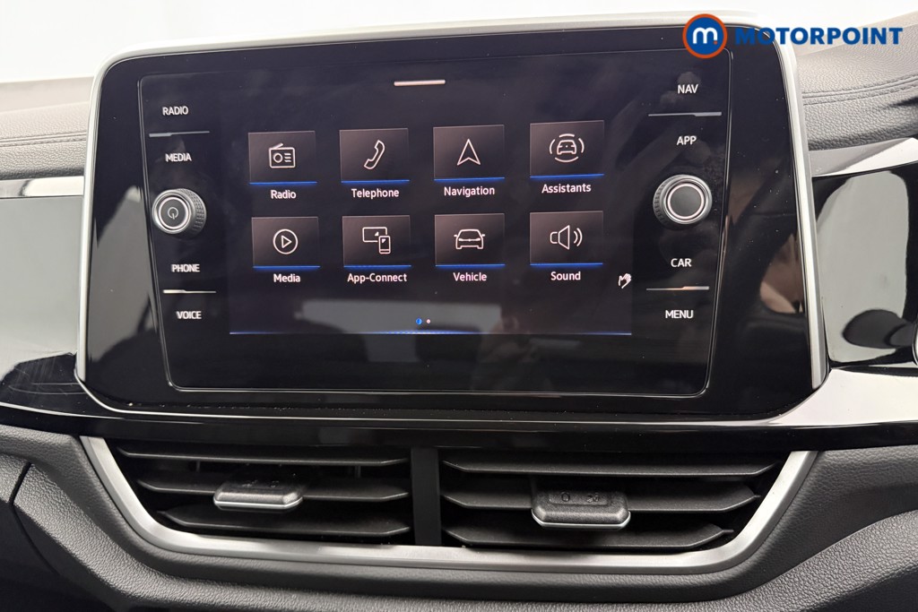 Volkswagen T-Roc R-Line Manual Petrol SUV - Stock Number (1585174) - 7th supplementary image