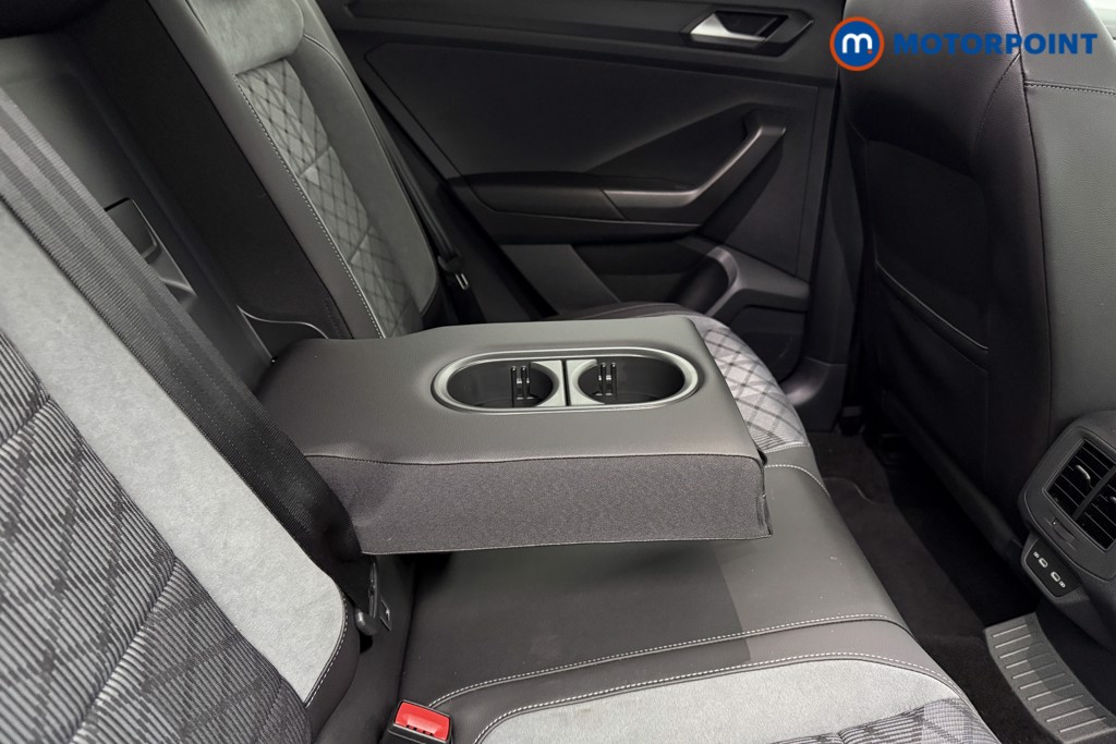 Volkswagen T-Roc R-Line Manual Petrol SUV - Stock Number (1585174) - 24th supplementary image