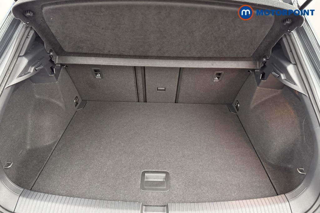 Volkswagen T-Roc R-Line Manual Petrol SUV - Stock Number (1585174) - 26th supplementary image