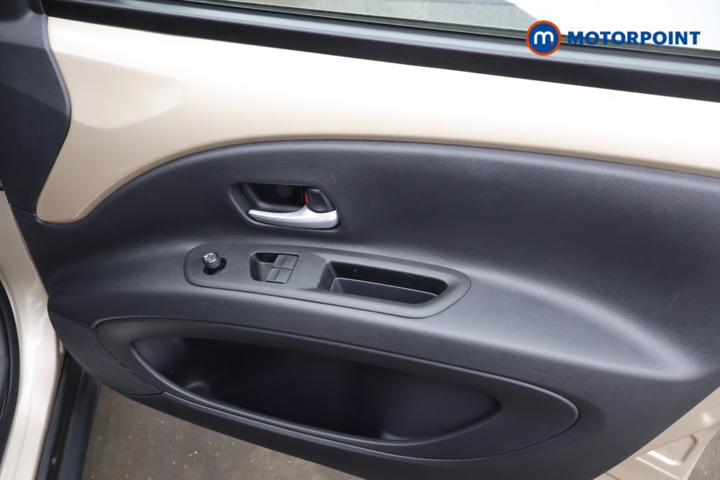 Toyota Aygo X Edge Automatic Petrol Hatchback - Stock Number (1585177) - 14th supplementary image