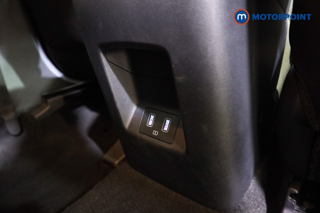 Hyundai Tucson Se Connect Manual Petrol SUV - Stock Number (1585619) - 16th supplementary image