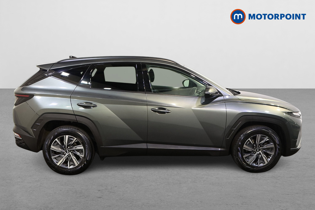Hyundai Tucson Se Connect Manual Petrol SUV - Stock Number (1585619) - Drivers side