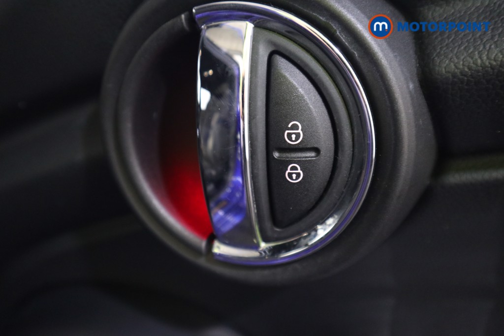 Mini Hatchback Cooper Sport Manual Petrol Hatchback - Stock Number (1585639) - 13th supplementary image