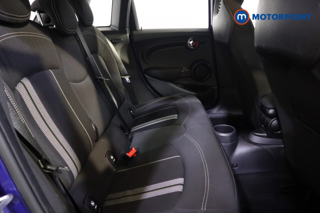 Mini Hatchback Cooper Sport Manual Petrol Hatchback - Stock Number (1585639) - 17th supplementary image