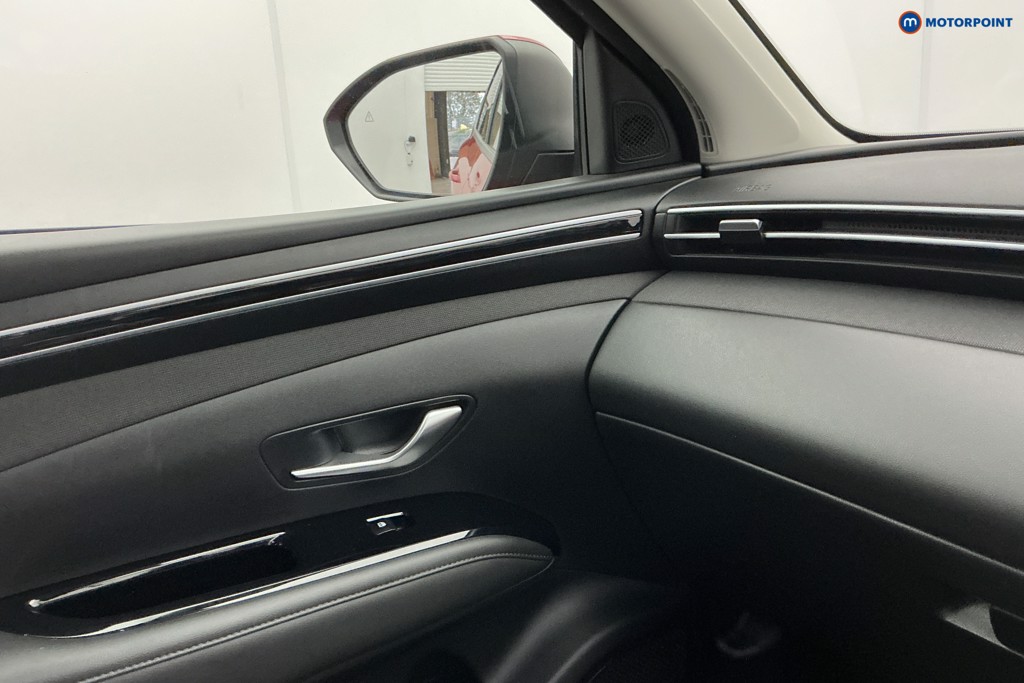 Hyundai Tucson Ultimate Automatic Petrol-Electric Hybrid SUV - Stock Number (1585733) - 17th supplementary image
