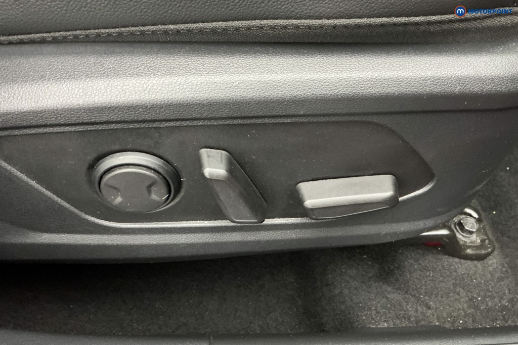 Hyundai Tucson Ultimate Automatic Petrol-Electric Hybrid SUV - Stock Number (1585733) - 21st supplementary image
