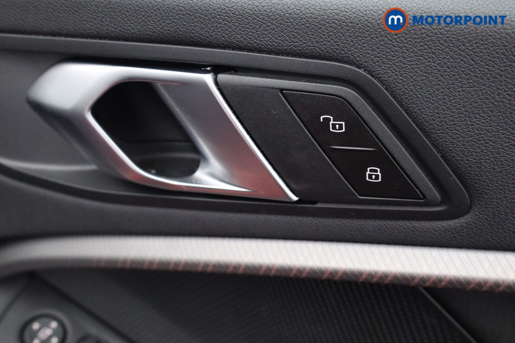 BMW 1 Series M Sport Manual Petrol Hatchback - Stock Number (1585936) - 19th supplementary image