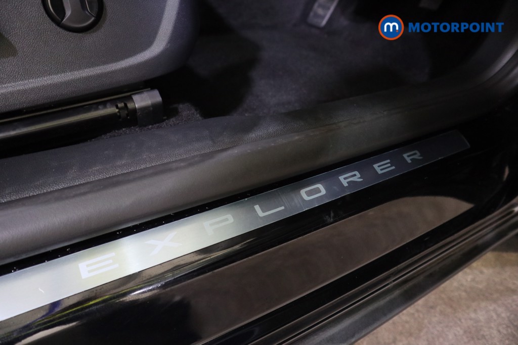 Ford Explorer Premium Automatic Electric SUV - Stock Number (1586049) - 13th supplementary image