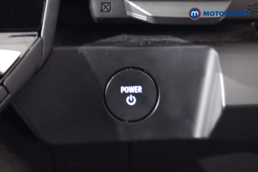 Renault Megane E-Tech Iconic Automatic Electric Hatchback - Stock Number (1586073) - 13th supplementary image