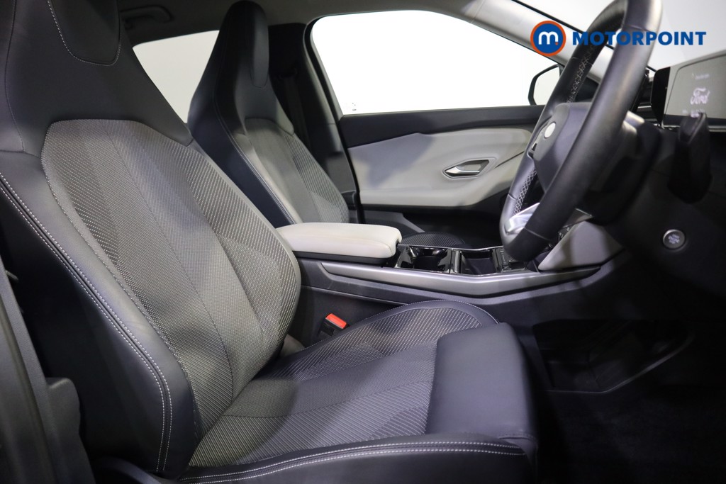 Ford Explorer Select Automatic Electric SUV - Stock Number (1586201) - 13th supplementary image