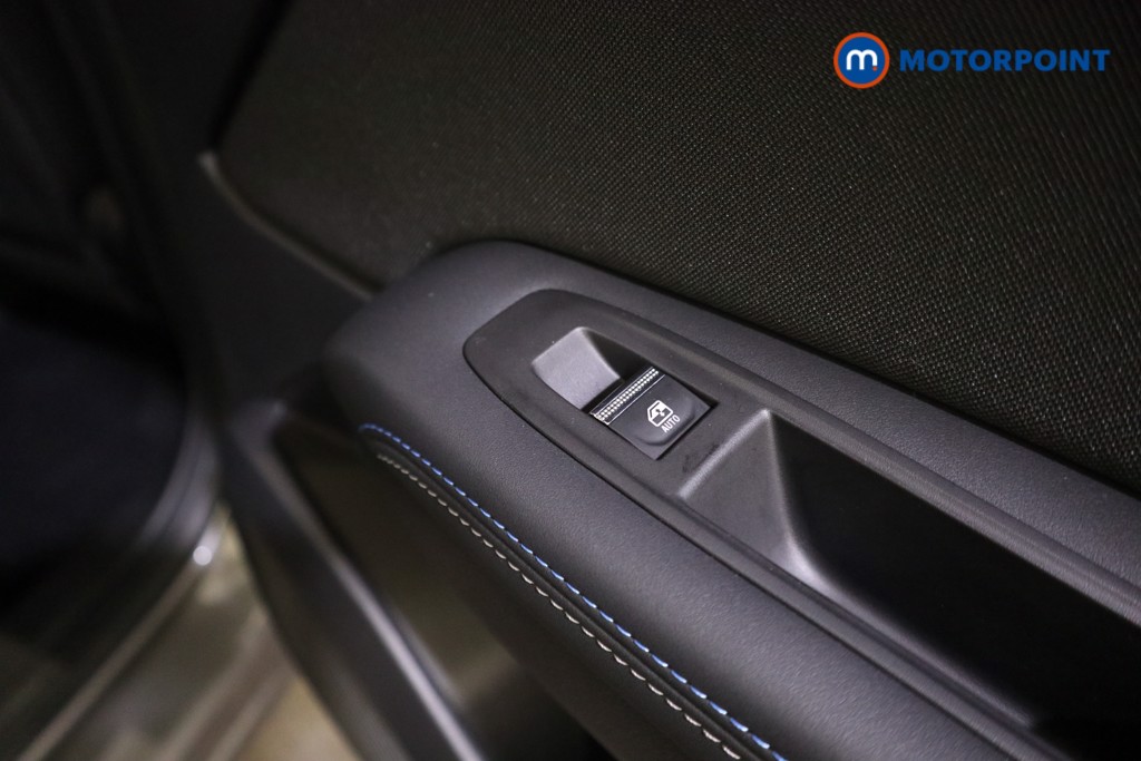 Renault Symbioz Techno Esprit Alpine Automatic Petrol-Electric Hybrid SUV - Stock Number (1586256) - 21st supplementary image
