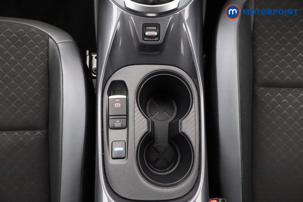 Nissan Juke N-Connecta Automatic Petrol-Electric Hybrid SUV - Stock Number (1586539) - 5th supplementary image