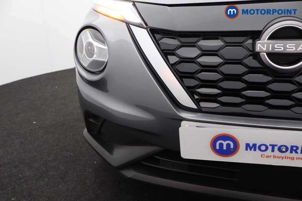 Nissan Juke N-Connecta Automatic Petrol-Electric Hybrid SUV - Stock Number (1586539) - 23rd supplementary image