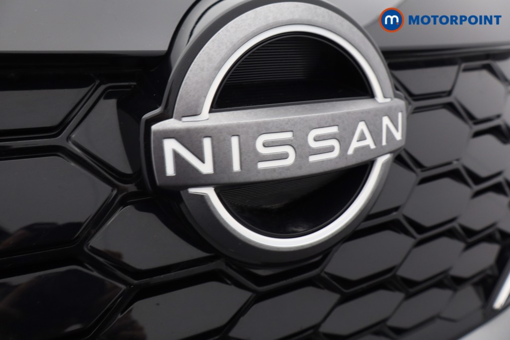 Nissan Juke N-Connecta Automatic Petrol-Electric Hybrid SUV - Stock Number (1586539) - 25th supplementary image