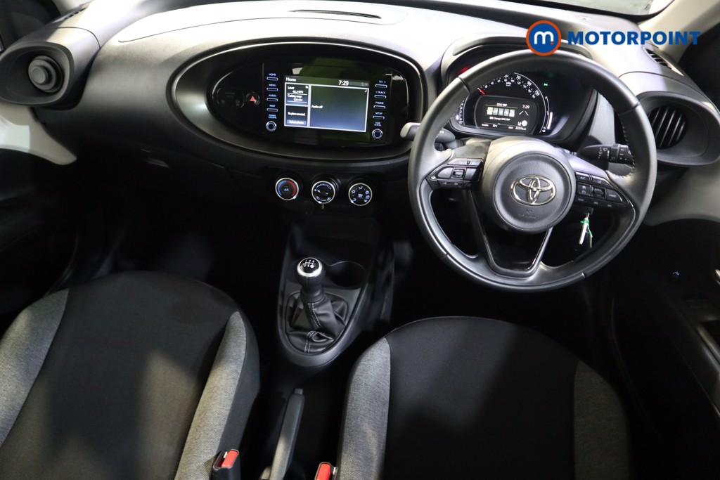 Toyota Aygo X Pure Manual Petrol Hatchback - Stock Number (1586685) - 1st supplementary image