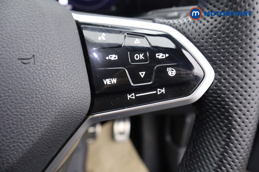Volkswagen Golf R-Line Automatic Petrol Estate - Stock Number (1586732) - 3rd supplementary image