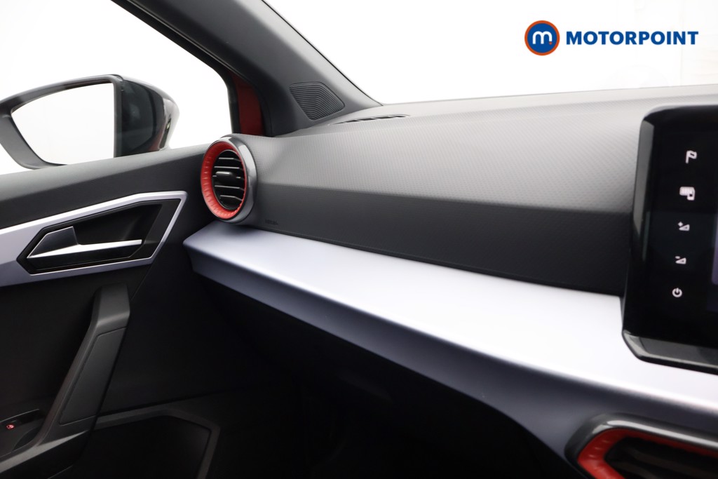 Seat Ibiza FR Manual Petrol Hatchback - Stock Number (1586806) - 11th supplementary image