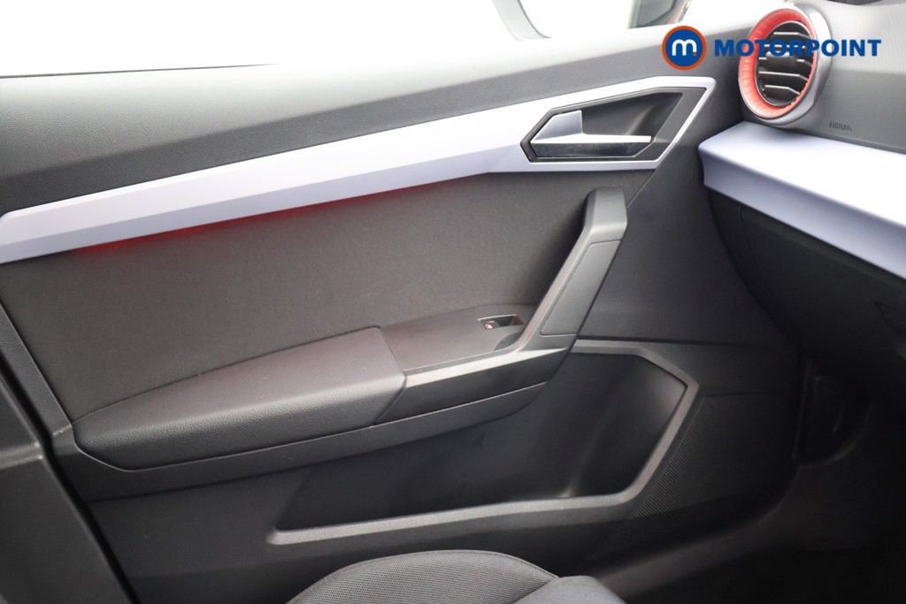 Seat Ibiza FR Manual Petrol Hatchback - Stock Number (1586806) - 12th supplementary image