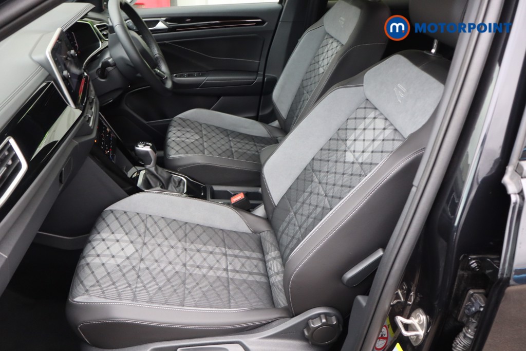Volkswagen T-Roc R-Line Automatic Petrol SUV - Stock Number (1586899) - 4th supplementary image