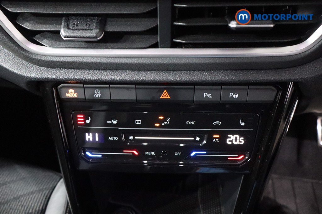 Volkswagen T-Roc R-Line Automatic Petrol SUV - Stock Number (1586899) - 17th supplementary image