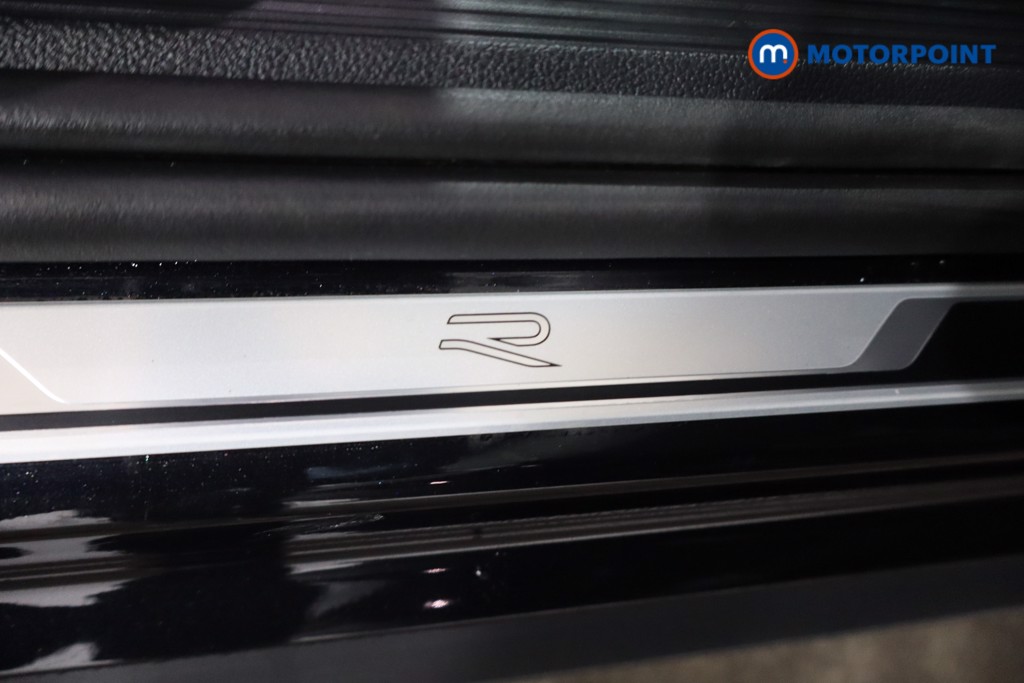 Volkswagen T-Roc R-Line Automatic Petrol SUV - Stock Number (1586899) - 23rd supplementary image