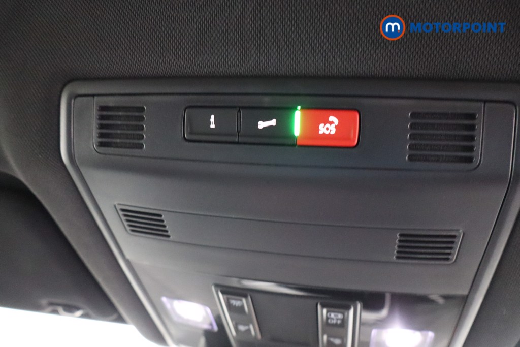 Volkswagen T-Roc R-Line Automatic Petrol SUV - Stock Number (1586899) - 26th supplementary image