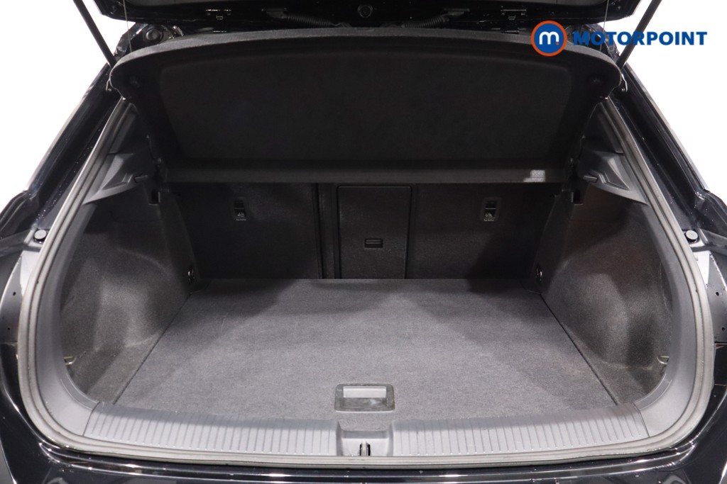 Volkswagen T-Roc R-Line Automatic Petrol SUV - Stock Number (1586899) - 38th supplementary image