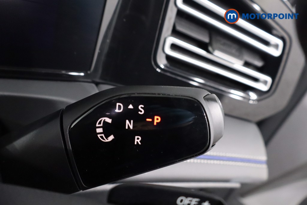 Volkswagen Tiguan R-Line Automatic Petrol SUV - Stock Number (1586904) - 14th supplementary image