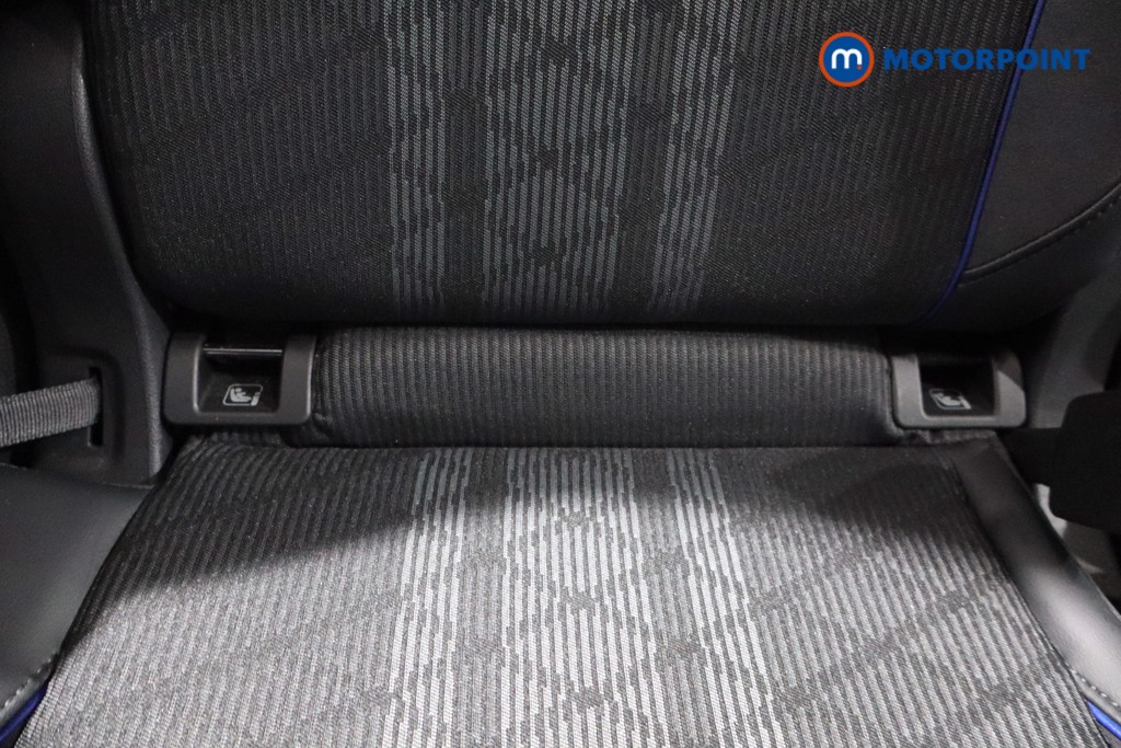 Volkswagen Tiguan R-Line Automatic Petrol SUV - Stock Number (1586904) - 28th supplementary image