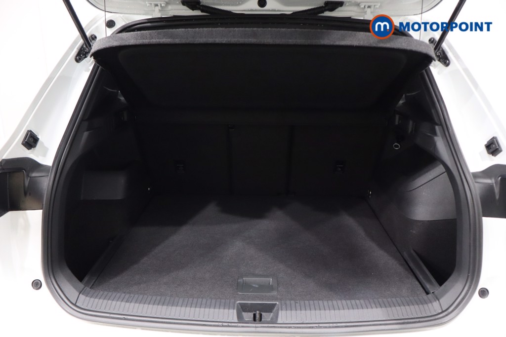 Volkswagen Tiguan R-Line Automatic Petrol SUV - Stock Number (1586904) - 40th supplementary image